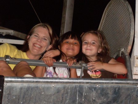 Sarah's mom, Kasen and Sarah on the ferris wheel